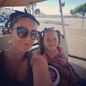 Meet your Posher, Christina